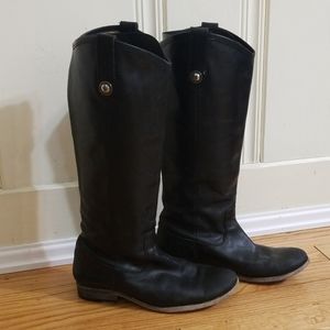 Frye Melissa Button pull on riding boots